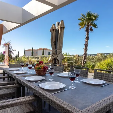 Vila Casa Luna Mar *