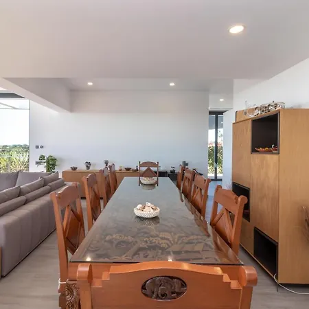 Casa Luna Mar Estômbar